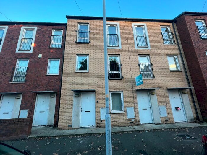 2 Bedroom Terraced House To Rent In Queen Street, Birkenhead, CH41