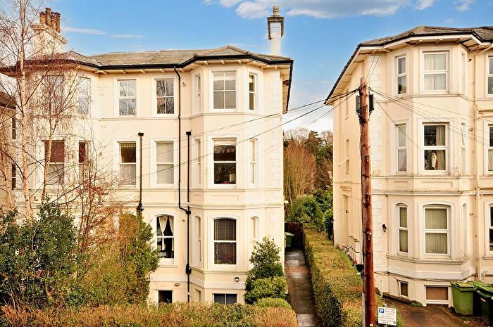 2 Bedroom Flat To Rent In St. James Road, Tunbridge Wells, TN1