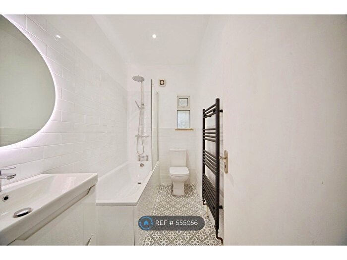 2 Bedroom Flat To Rent In Alexandra Road, London, N8