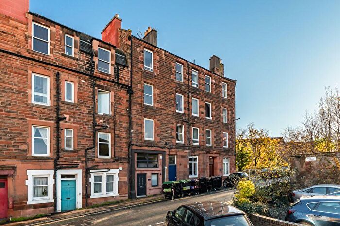 1 Bedroom Flat For Sale In / Hawthornvale, Edinburgh, EH6