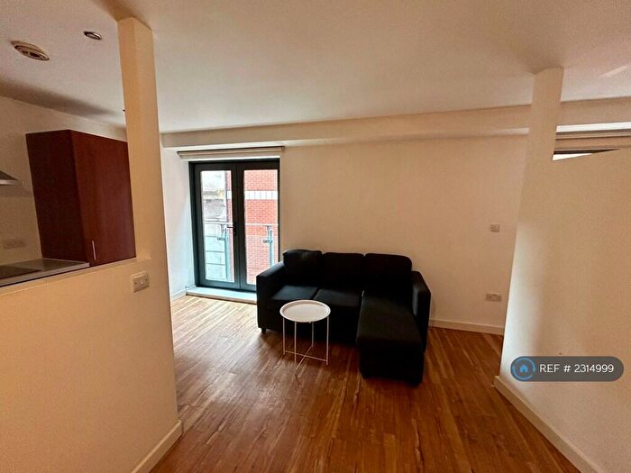 2 Bedroom Flat To Rent In Withy Grove, Manchester, M4