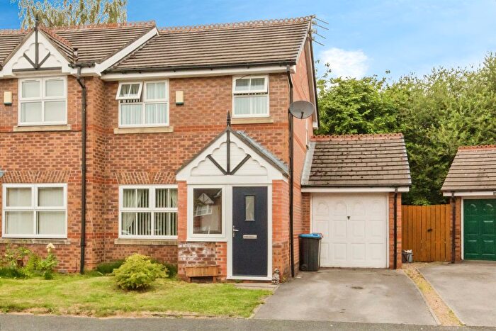 3 Bedroom Semi-Detached House For Sale In The Maples, Winsford, CW7