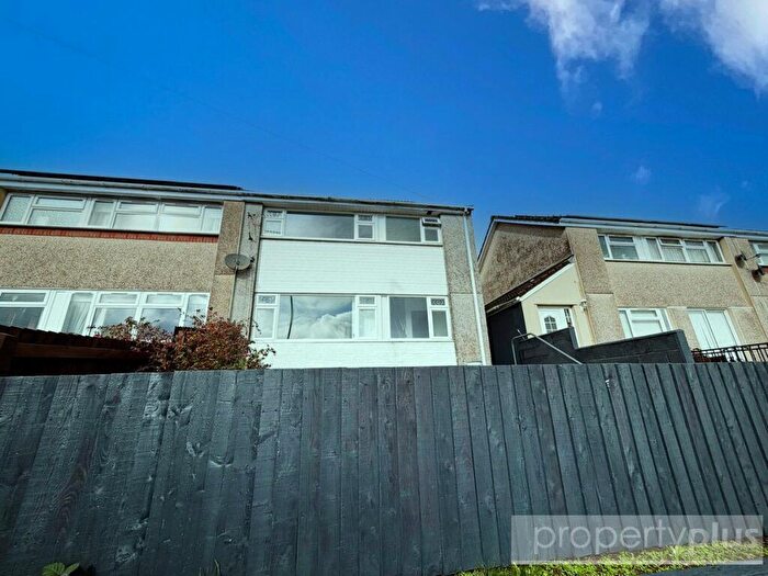 3 Bedroom Semi Detached House For Sale In Heol Y Mynydd, Hendreforgan, Gilfach Goch, Porth, CF39