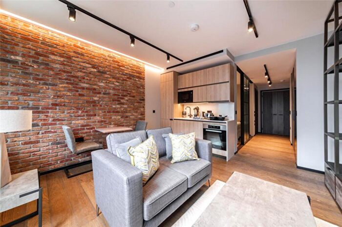 Apartment To Rent In Hewett Street, London, EC2A