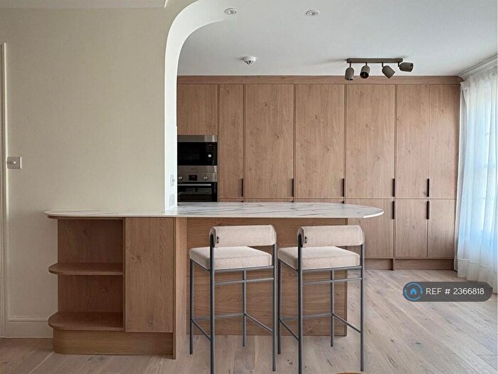 1 Bedroom Flat To Rent In Barnsbury Terrace, London, N1