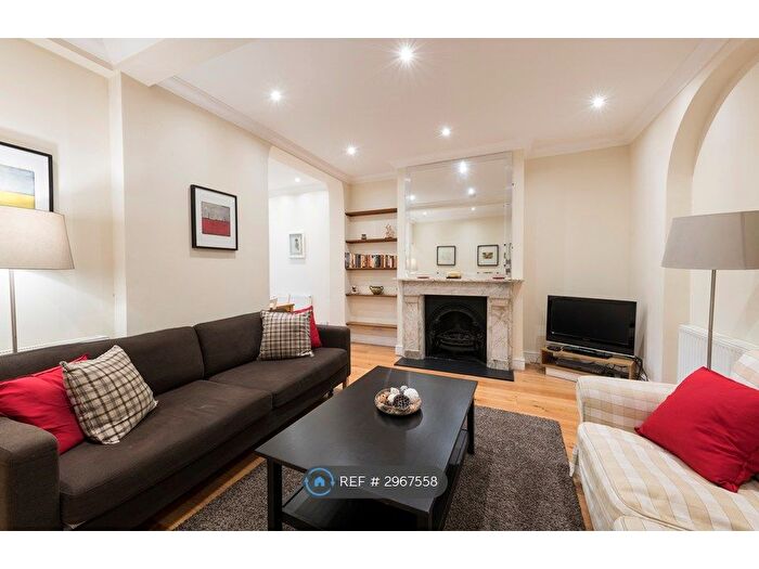 2 Bedroom Flat To Rent In Gloucester Street, London, SW1V