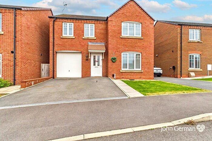 4 Bedroom Detached House For Sale In Elizabeth Gardens, Hixon, ST18