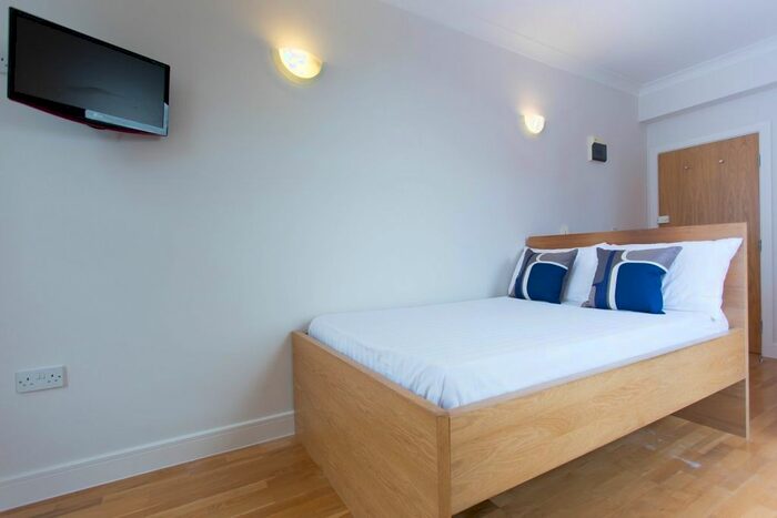 Studio To Rent In Fortune Green Road, London, NW6