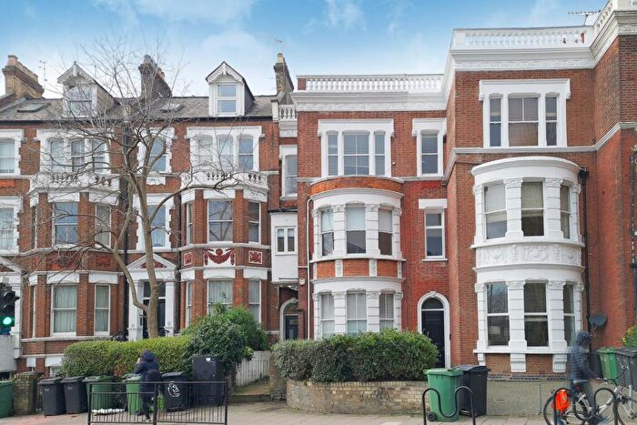 Flat To Rent In West End Lane, West Hampstead, NW6