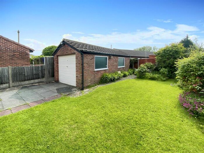 2 Bedroom Semidetached Bungalow For Sale In Albrighton Road, Lostock