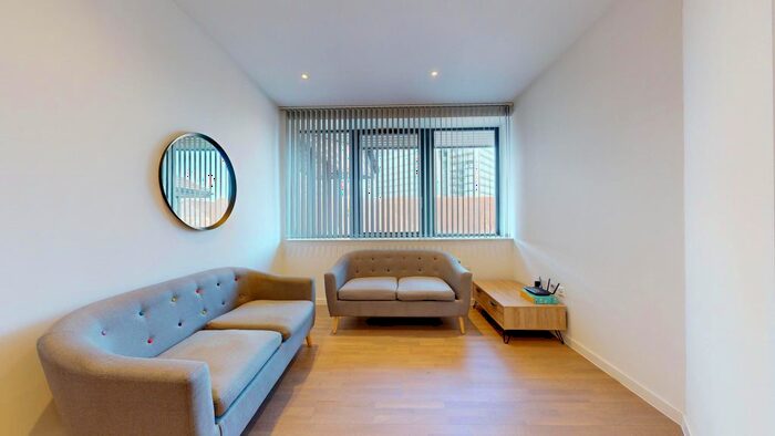 1 Bedroom Flat To Rent In Riverbank Way, Brentford, TW8