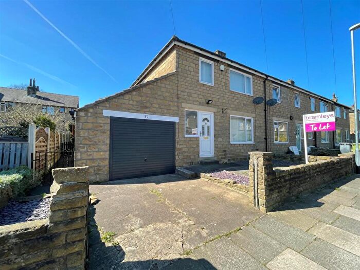 3 Bedroom End Of Terrace House To Rent In Lea Street, Lindley, Huddersfield, HD3
