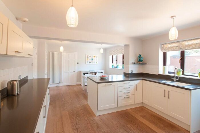 4 Bedroom Detached House For Sale In Borough Close, Kings Stanley, Stonehouse, GL10