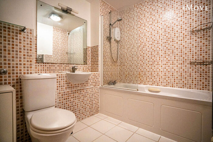 1 Bedroom Flat For Sale In Jenson Way, London, SE19