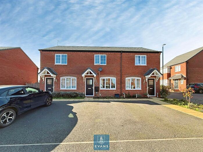 2 Bedroom Terraced House For Sale In Reservoir Walk, Coundon, Coventry, CV6