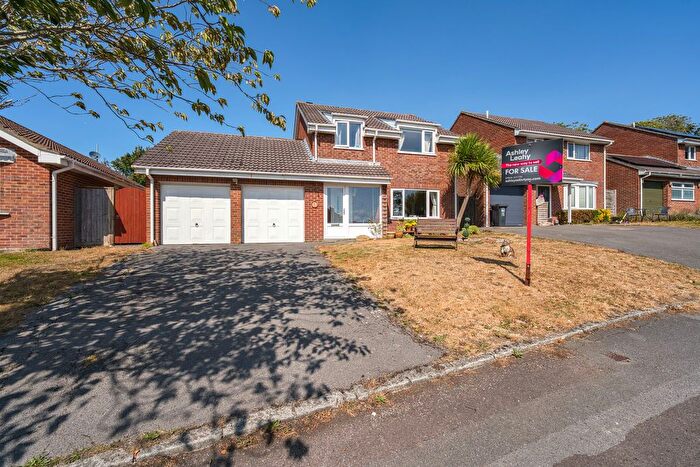 4 Bedroom Detached House For Sale In Parklands Avenue, Worle - Superb Location, BS22
