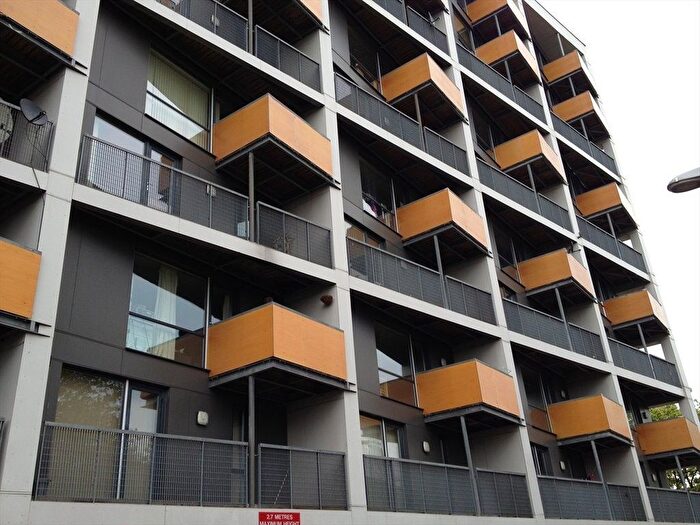 2 Bedroom Flat To Rent In Trinity Court, Higher Cambridge Street, Manchester, M15