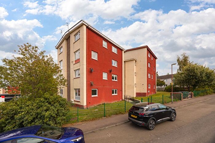 2 Bedroom Flat For Sale In E Dougall Place, Dalkeith, EH22