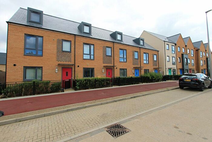 3 Bedroom Terraced House To Rent In Fen Street, Brooklands, Milton Keynes, MK10