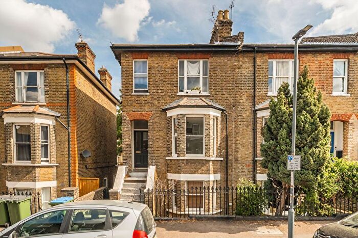 1 Bedroom Flat To Rent In Devonshire Drive, Greenwich, SE10