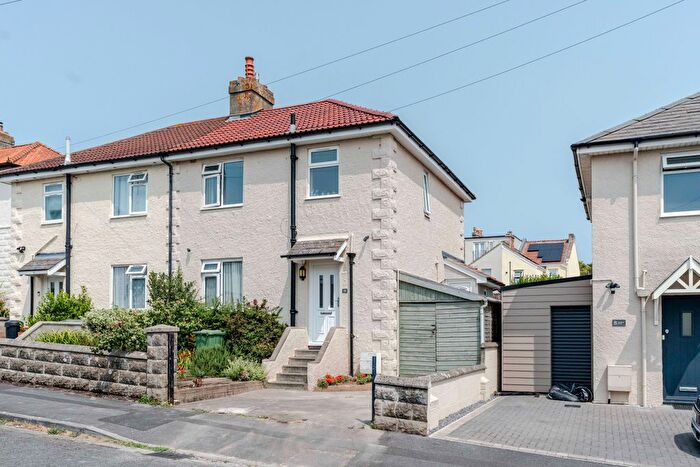 3 Bedroom Semi-Detached House For Sale In Ashdene Road, Weston-Super-Mare, Somerset, BS23
