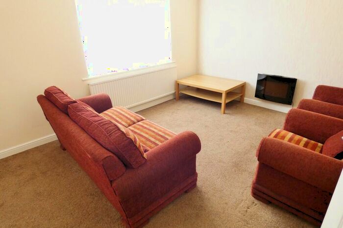 2 Bedroom Flat To Rent In Greenfield Way, Ingol, Preston, PR2