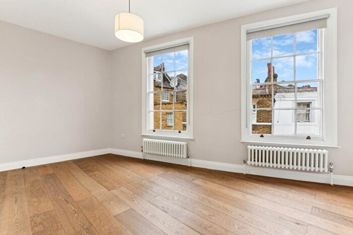 2 Bedroom Maisonette To Rent In Keystone Crescent Islington, N1