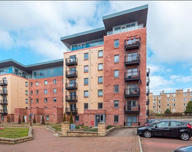 2 Bedroom Flat To Rent In Slateford Gait, Edinburgh, Midlothian, EH11