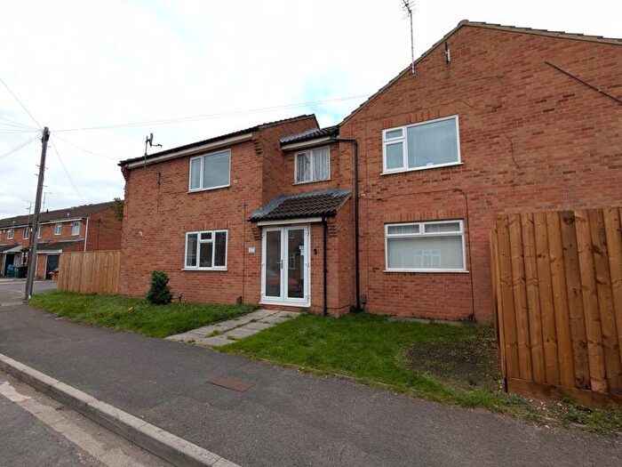 1 Bedroom Flat To Rent In Leven Close, Gloucester, GL2