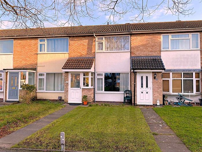 2 Bedroom Town House For Sale In Millers Close, Syston, Leicester, LE7
