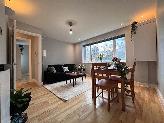 2 Bedroom Apartment To Rent In Wembley Hill Road, Wembley, HA9