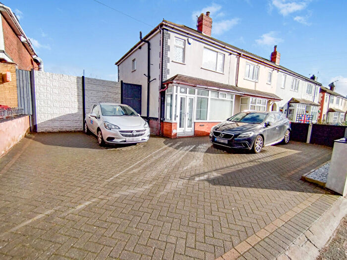 3 Bedroom End Of Terrace House For Sale In High Street, Sandyford, ST6