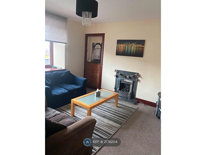 2 Bedroom Flat To Rent In Cowane Street, Stirling, FK8