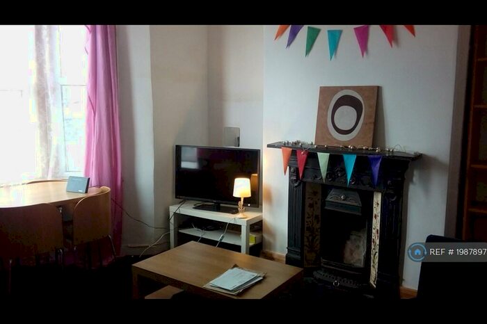 4 Bedroom Terraced House To Rent In Ashley Down Road, Bristol, BS7