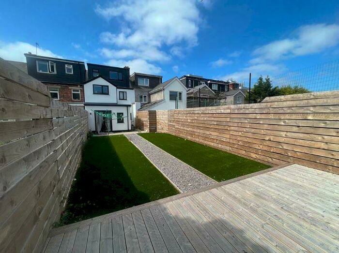 1 Bedroom Terraced House To Rent In Room, Maindy Road, Roath, Cardiff, CF24