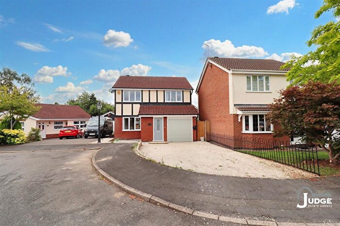 4 Bedroom Detached House For Sale In Wooldale Close, Anstey, Leicester, LE7