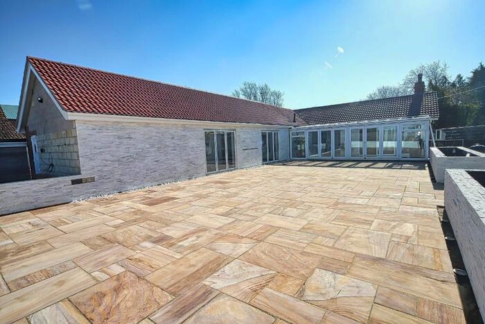 6 Bedroom Detached Bungalow For Sale In Crooked Bank, Begdale, Elm, Wisbech, Cambridgeshire, PE14