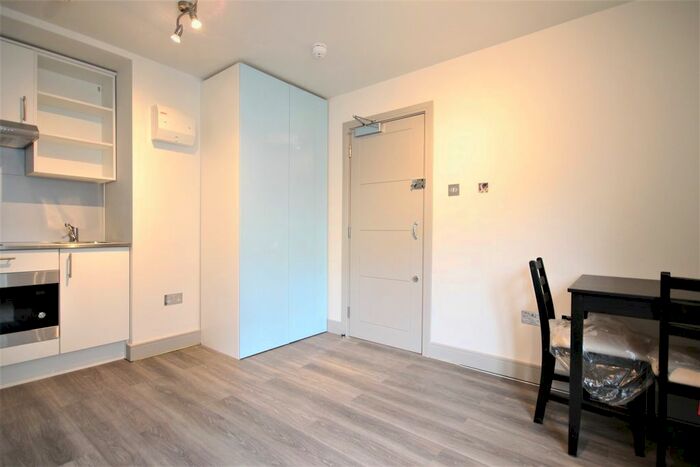 1 Bedroom Studio To Rent In Camden High Street, Camden Town, NW1