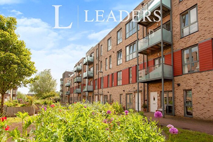 2 Bedroom Flat To Rent In Fitzgerald Place, CB4