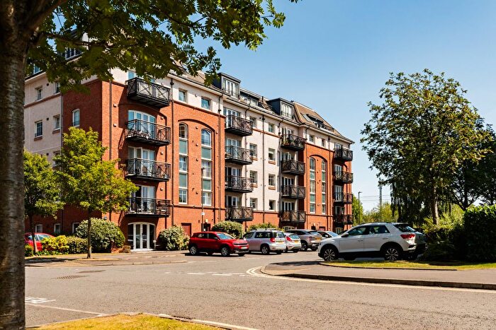 2 Bedroom Flat For Sale In / Appin Street, Edinburgh, EH14