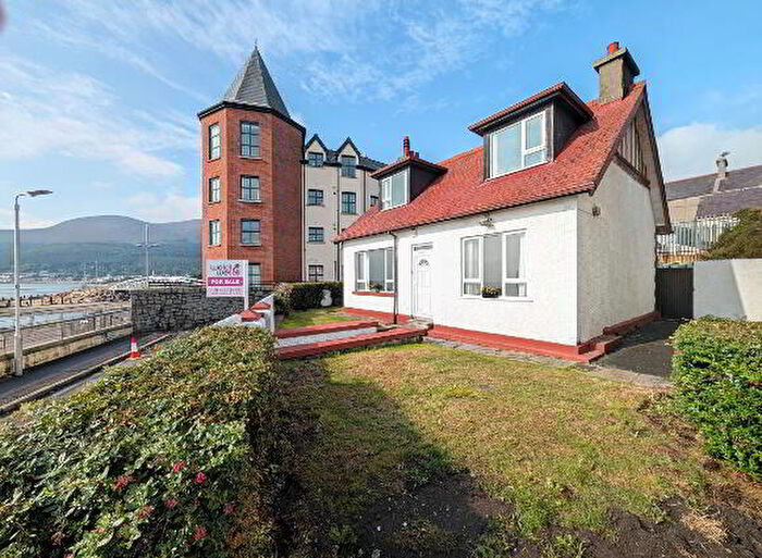 3 Bedroom Detached House With Garages For Sale In Beach Avenue, Newcastle, BT33