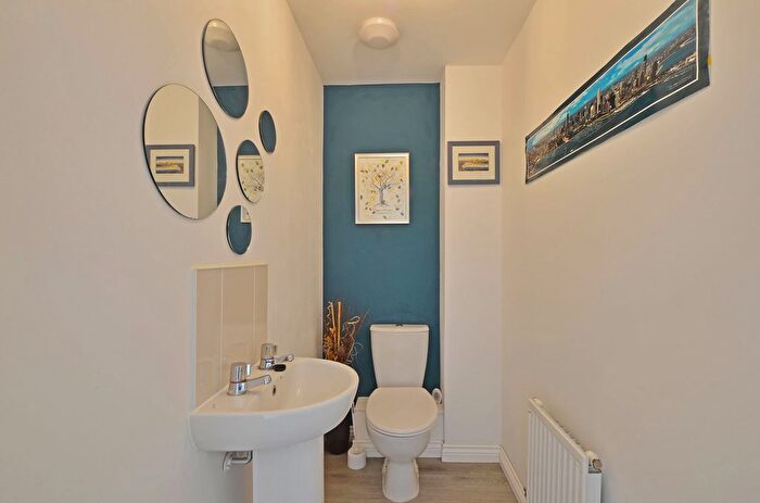 3 Bedroom Terraced House For Sale In Penwethers Crescent, Truro, TR1