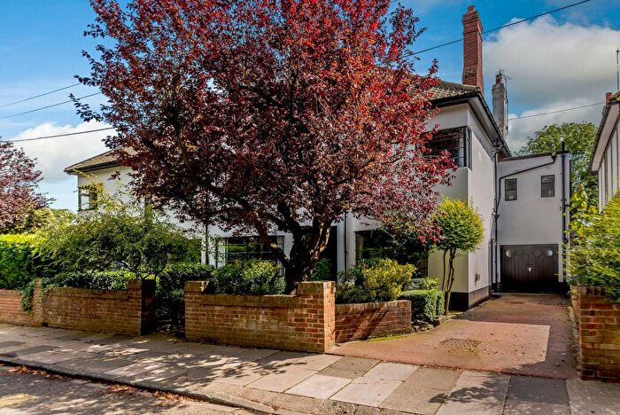 4 Bedroom Semi-Detached House For Sale In Elmfield Road, Gosforth, NE3