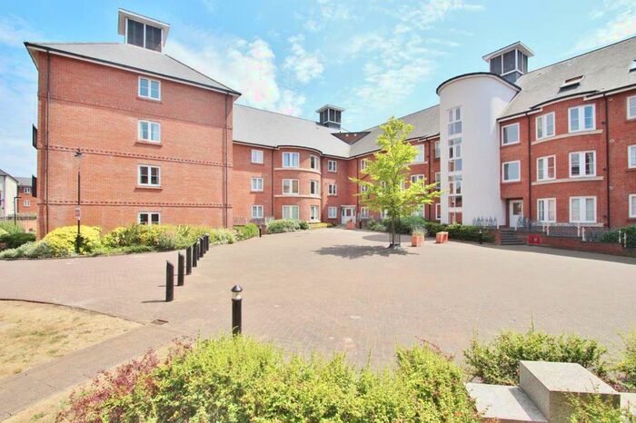1 Bedroom Apartment To Rent In Quakers Court, Abingdon, OX14