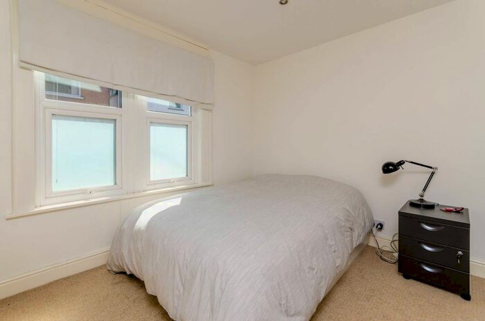 1 Bedroom Maisonette To Rent In Springfield Road, Guildford, GU1