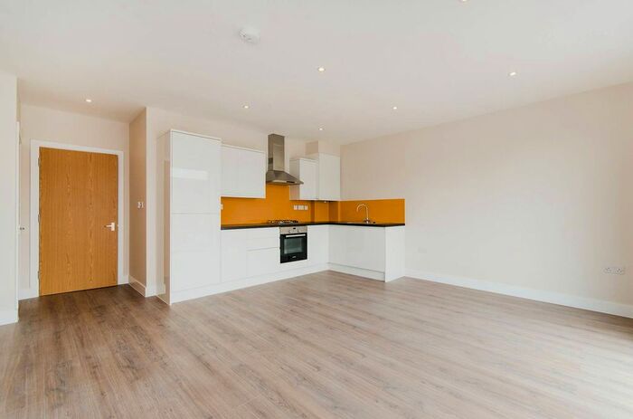 2 Bedroom Flat To Rent In Sudbury Avenue, Wembley, HA0