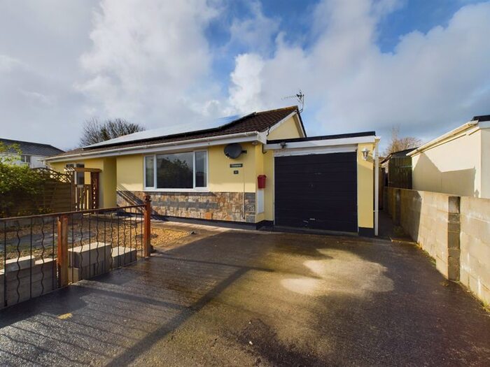 3 Bedroom Detached Bungalow For Sale In Tresithney Road, Carharrack, Redruth, TR16