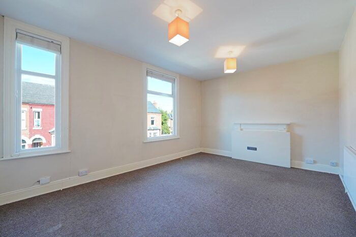 5 Bedroom Semi-detached House For Sale In Mabel Grove, West Bridgford, Nottingham, Nottinghamshire, NG2