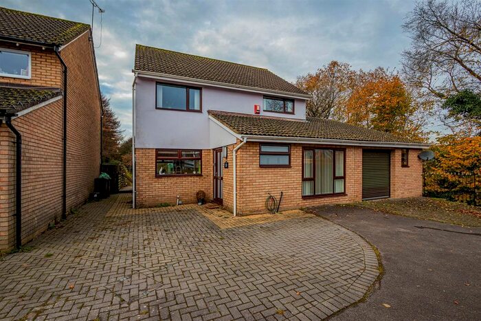 5 Bedroom Property To Rent In Vista Rise, Llandaff, Cardiff, CF5