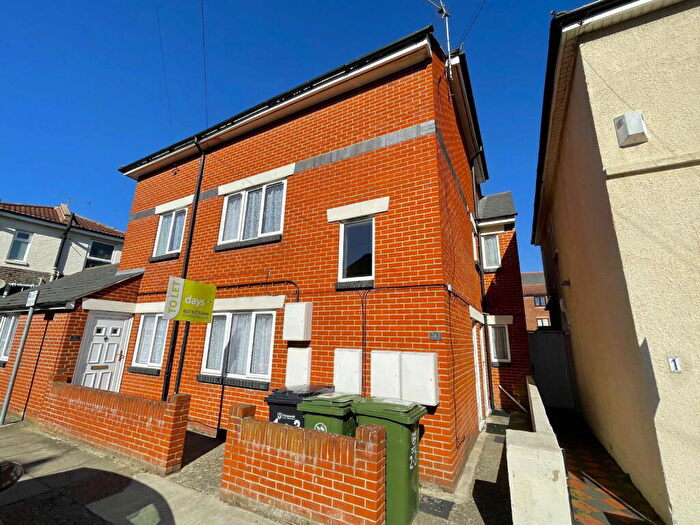 2 Bedroom Flat For Sale In Flat, Pains Lodge, Pains Road, Southsea, PO5